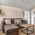 Mikka - 450m From The Sea By Interhome *